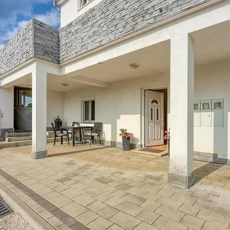 Apartman Mia Kanfanar Exteriör bild